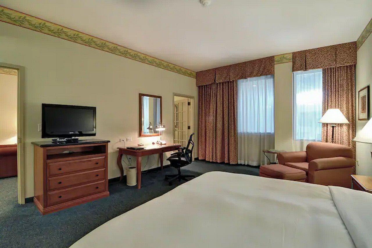 Hotel Hilton Airport