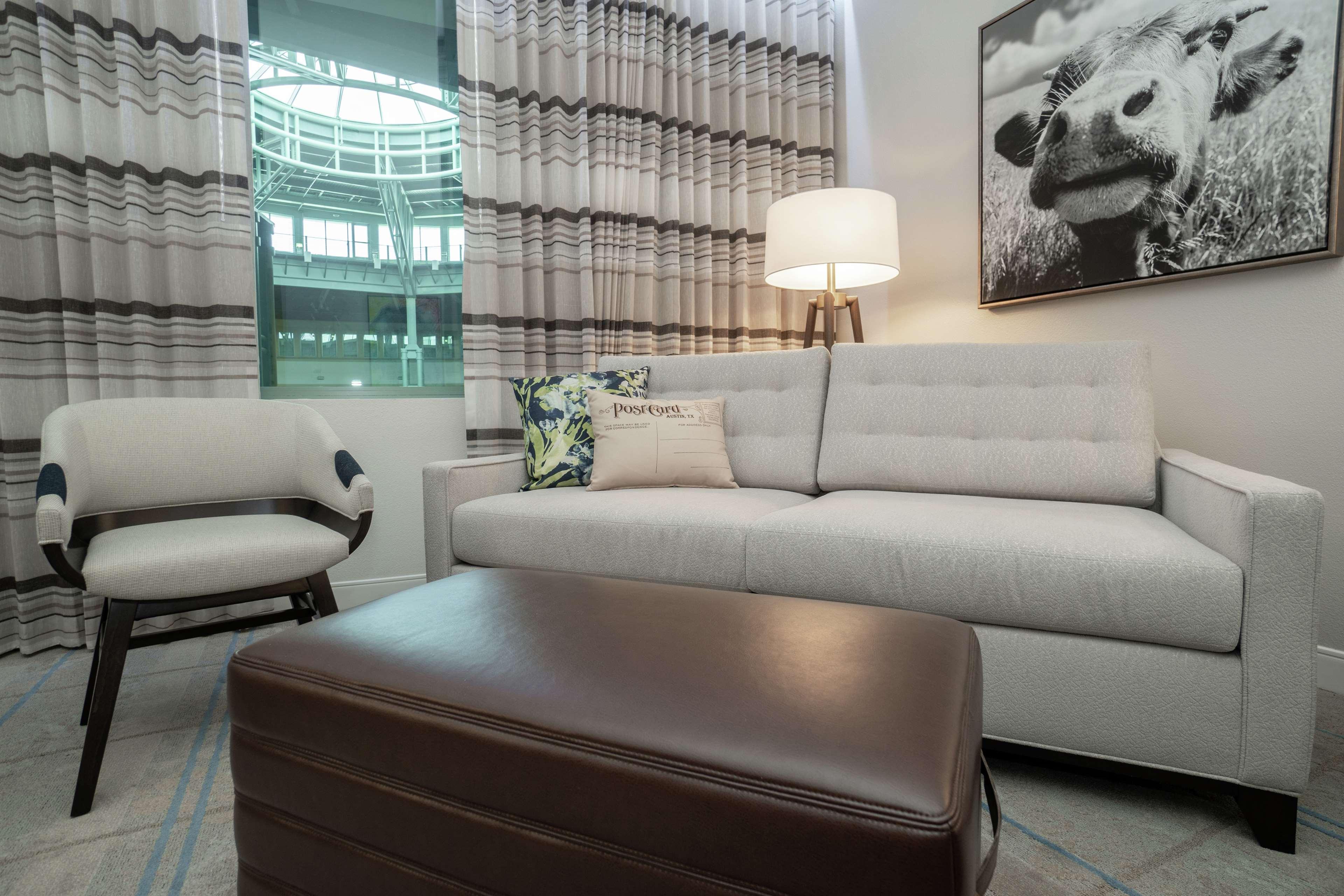 Hilton Airport Hotel Austin