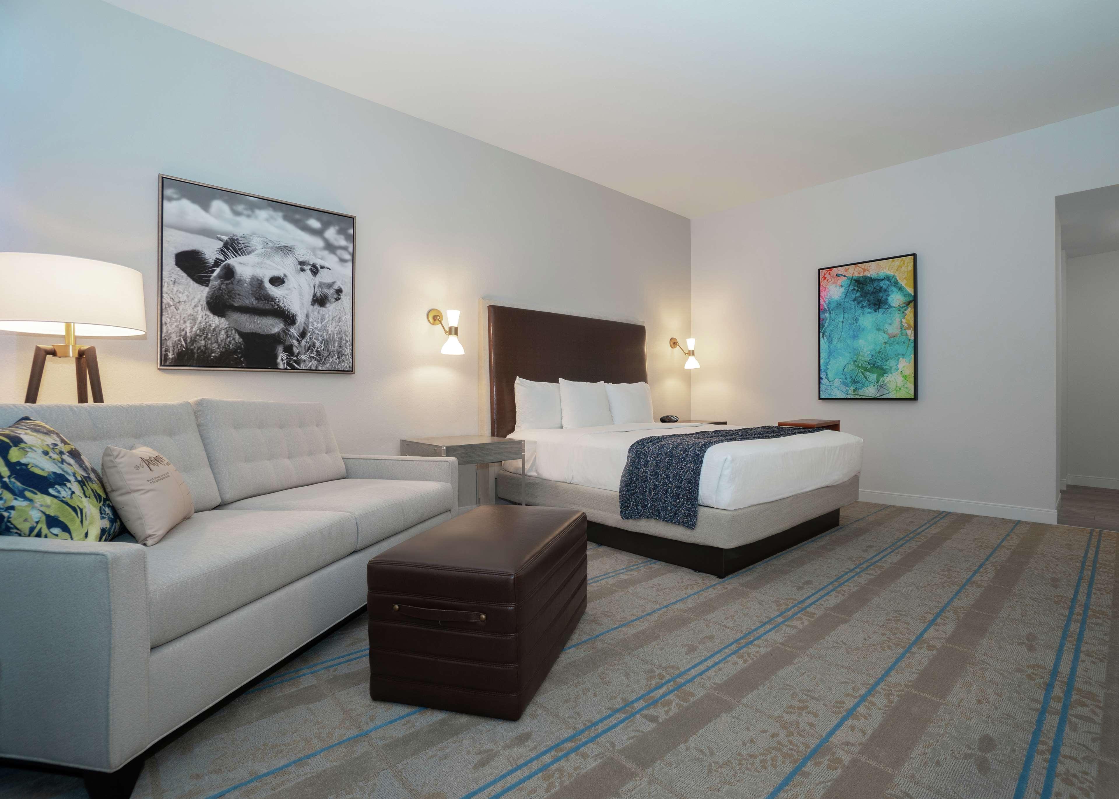 Hilton Airport 3* Austin