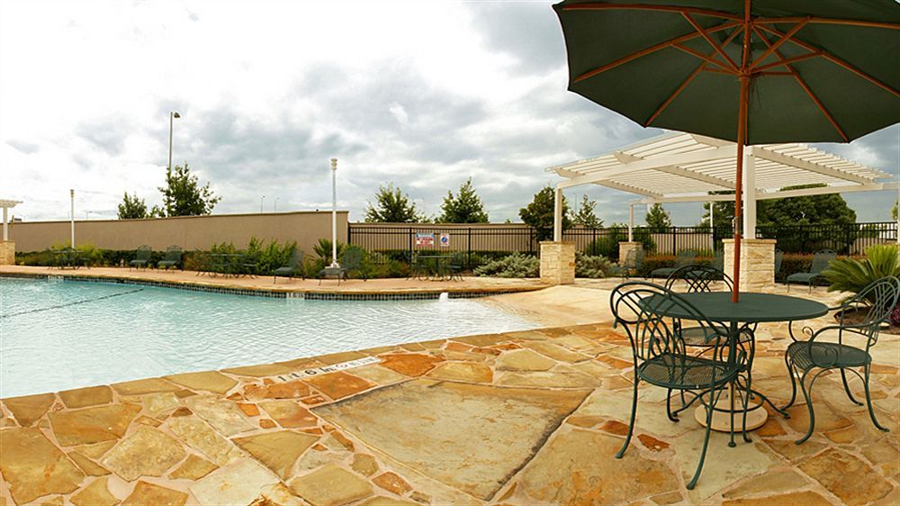 Hilton Airport