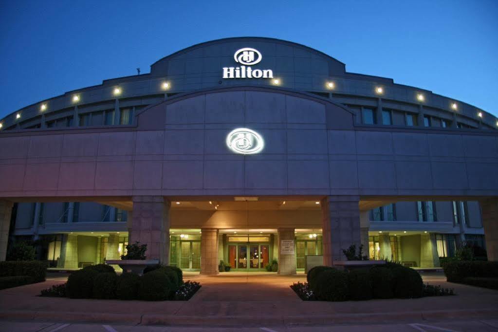 Hilton Airport Hotel 3*