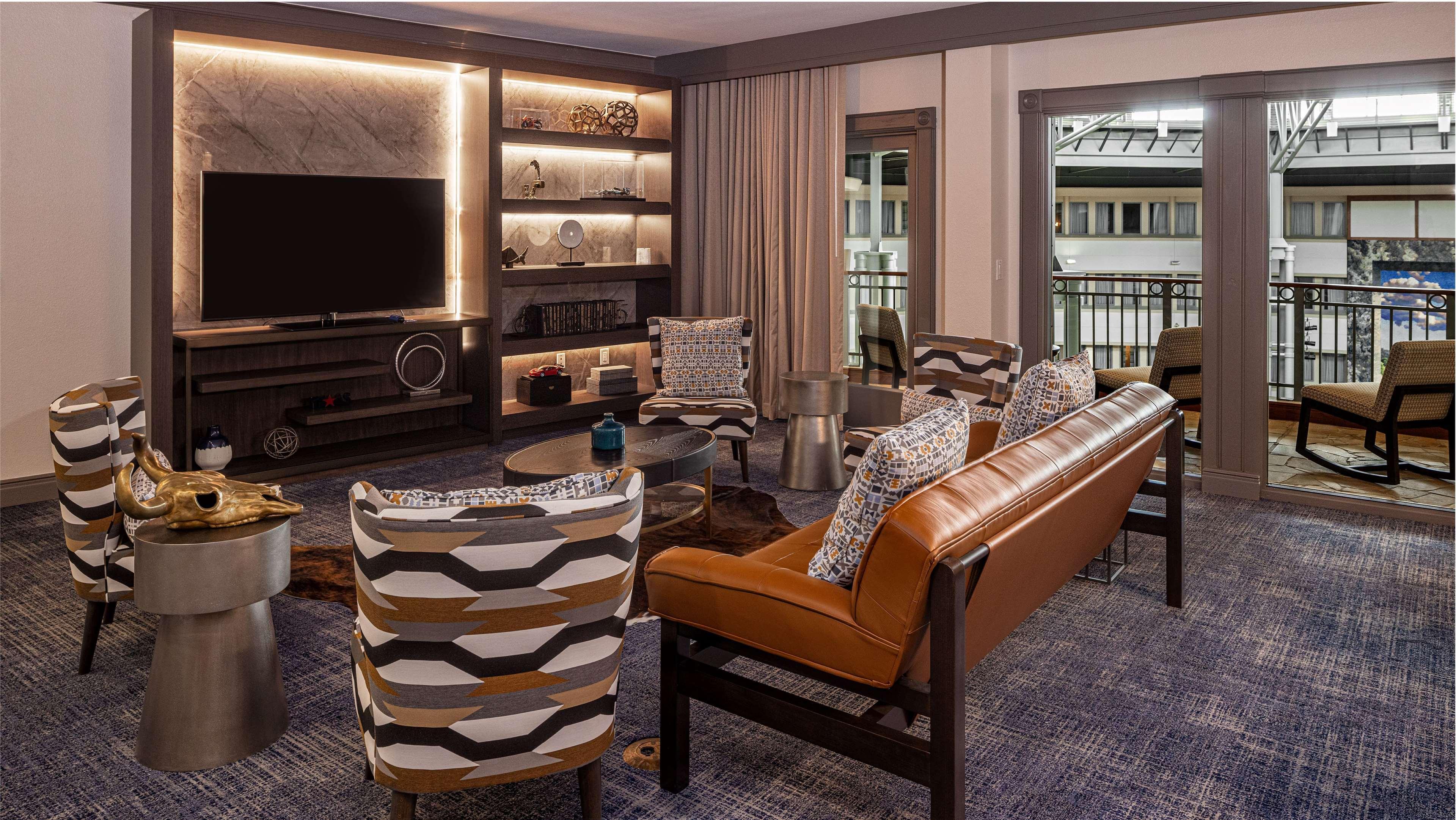 Hilton Airport 3* Austin